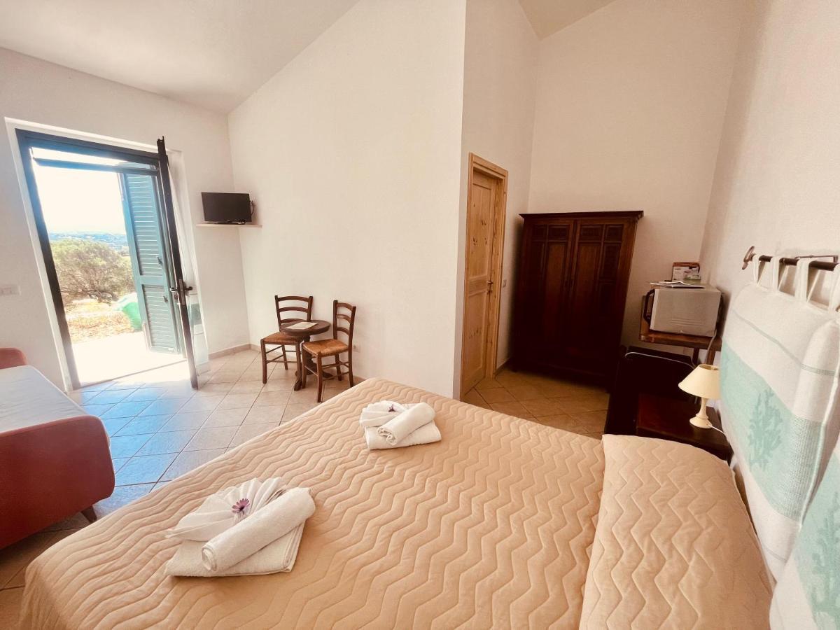 La Striscia Larga Bed & Breakfast San Pasquale Eksteriør bilde