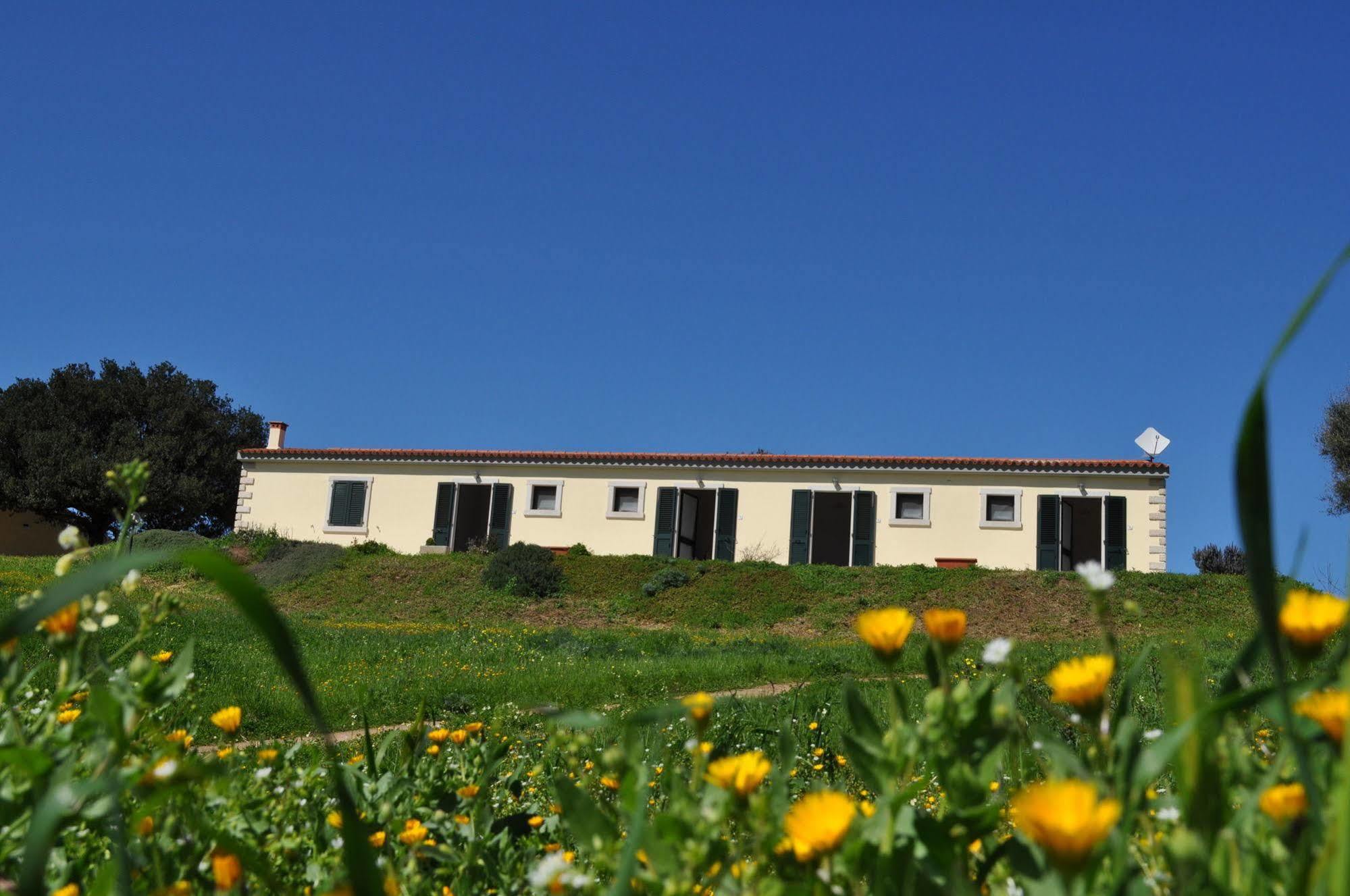 La Striscia Larga Bed & Breakfast San Pasquale Eksteriør bilde